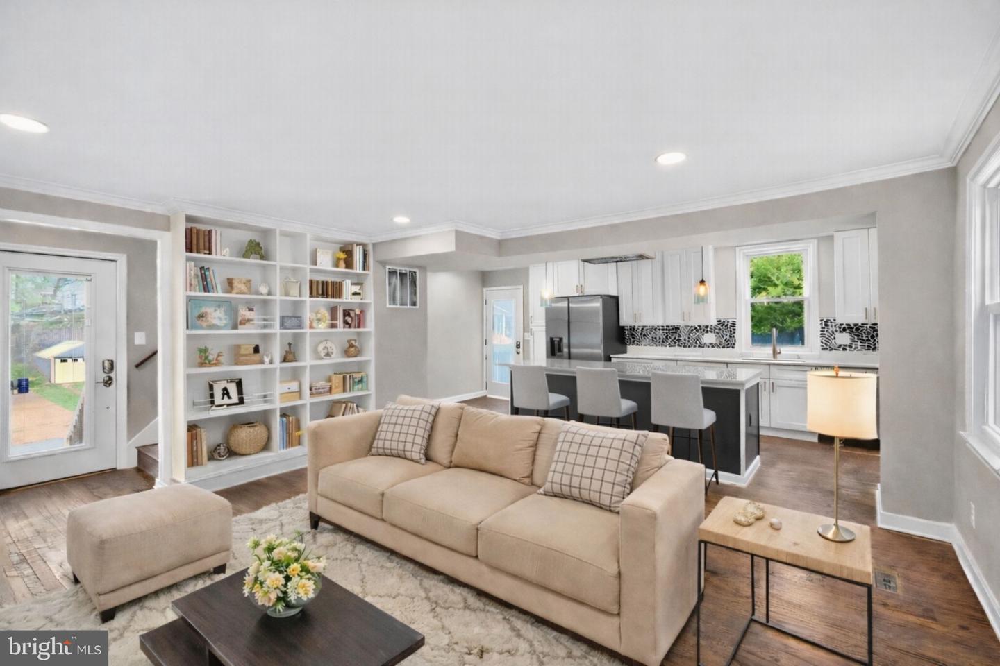 Virtual staging of the 2213 S Dinwiddie St Arlington VA home marketed by David Mount