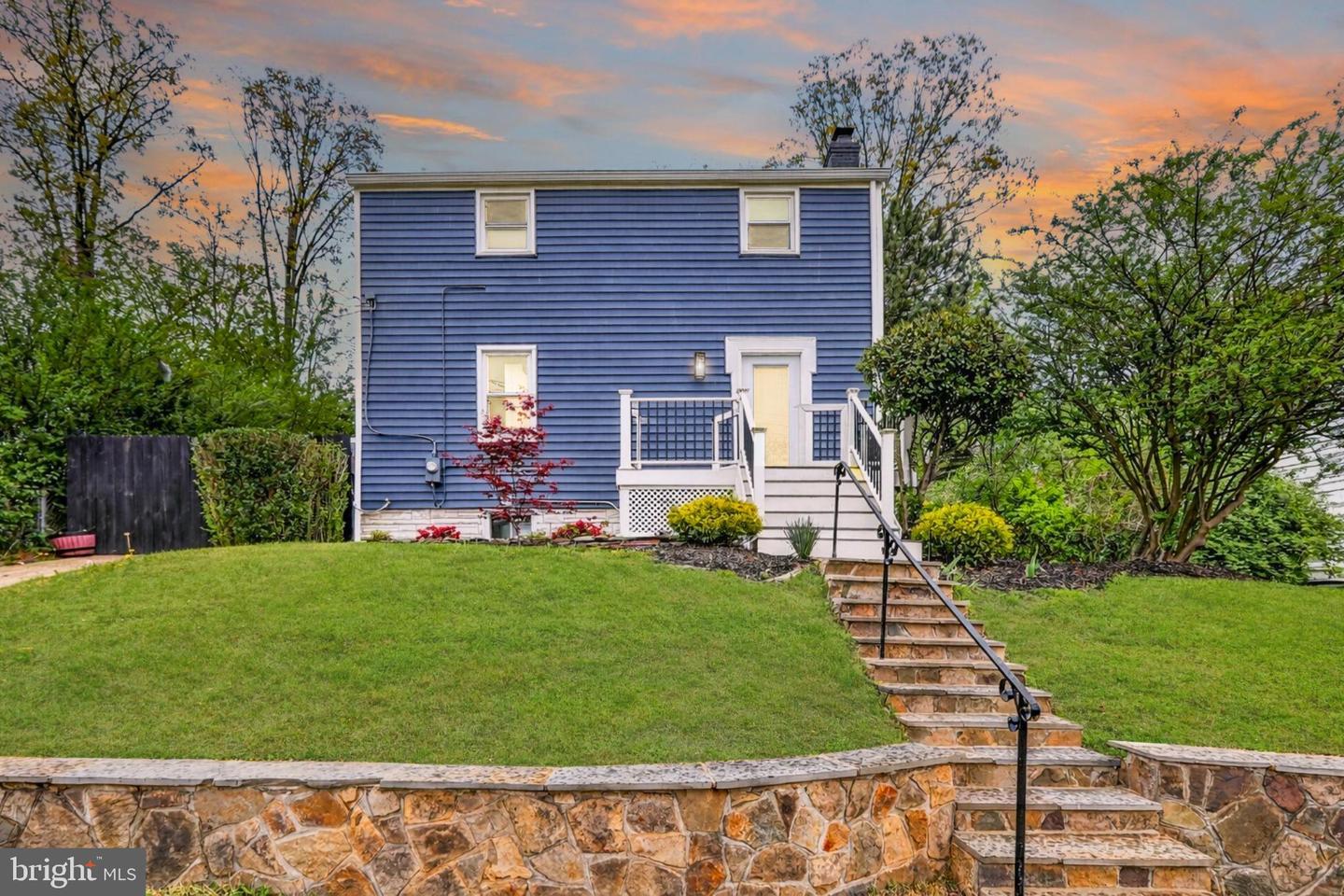 Virtual dusk photography of 2213 S Dinwiddie St, a Claremont single-family home in Arlington VA sold by David Mount for $850,000