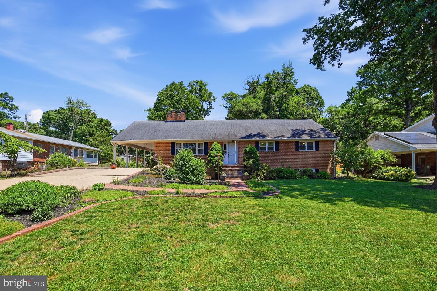Brick single-family home in Mount Zephyr, Alexandria, VA, purchased in 2026 by a couple moving out of on-post housing at Fort Belvoir